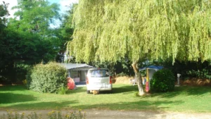 Emplacements de camping en Bretagne Sud pour tente, du camping de Locouarn dans le Sud Finistère