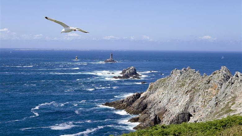 Les falaises de la Pointe du Raz : un site naturel mémorable